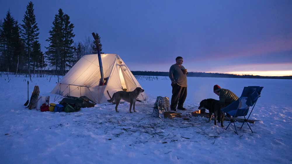 Camping and in Echo Valley Sask Parks